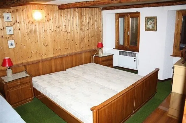 5.5 Zimmer Einfamilienhaus in Airolo – foto 9 di 13