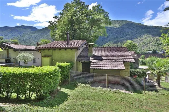 2 Zimmer Einfamilienhaus in Mezzovico – foto 9 di 13
