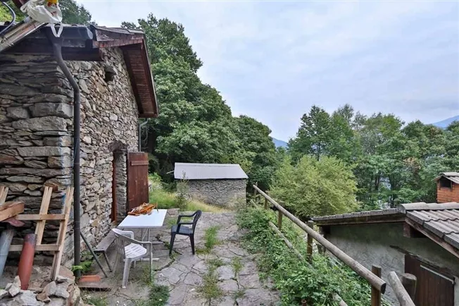 12.5 Zimmer Einfamilienhaus in Mezzovico – foto 10 di 13