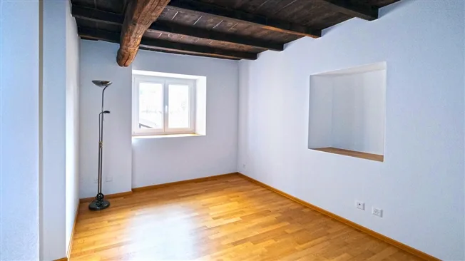 4.5 Zimmer Einfamilienhaus in Taverne – foto 6 di 15