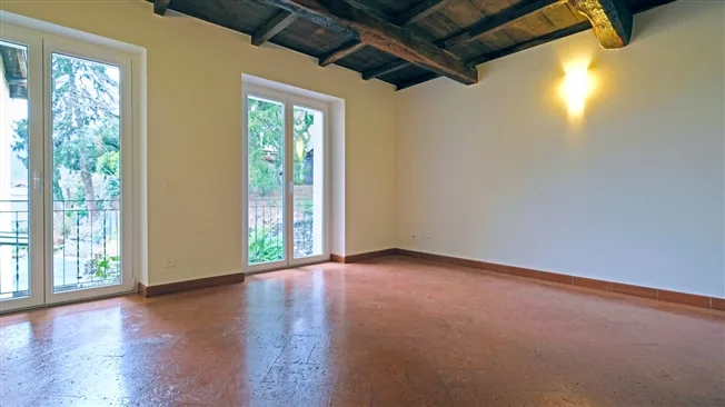 4.5 Zimmer Einfamilienhaus in Taverne – foto 10 di 15