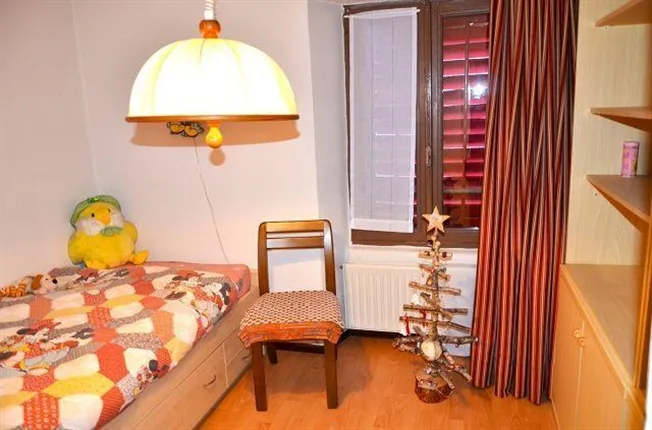 6.5 Zimmer Einfamilienhaus in Isone – Foto 10 von 13
