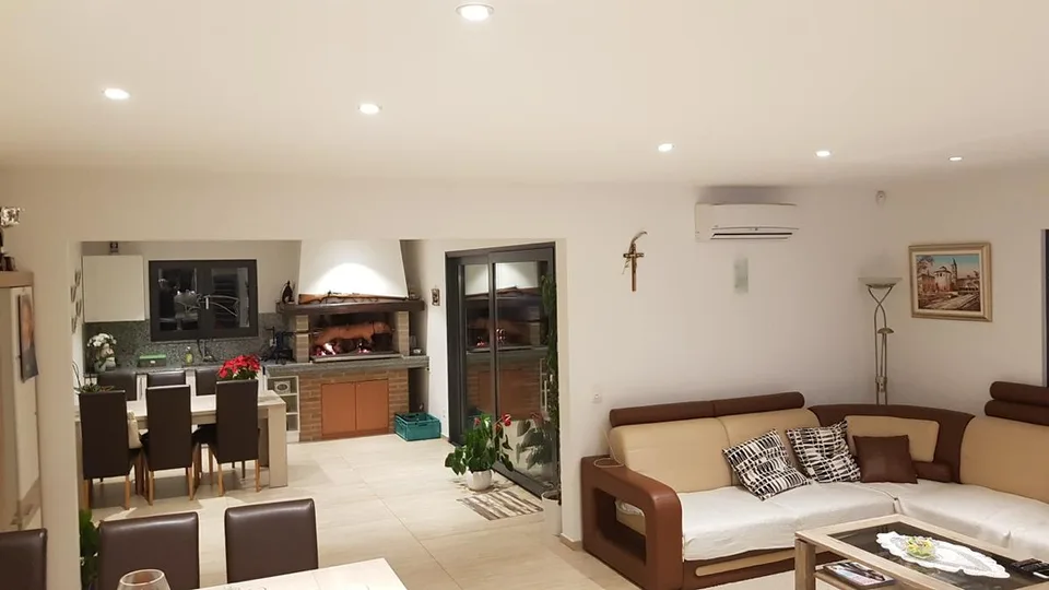 8 Zimmer Maisonette in Lamone-Cadempino – Foto 6 von 10