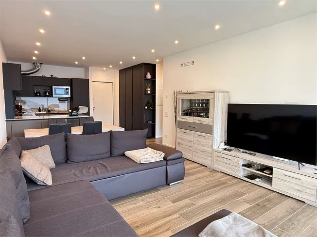 2 Zimmer Wohnung in Bissone – foto 6 di 19