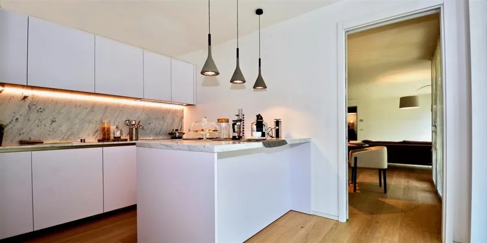 5.5 Zimmer Wohnung in Bissone – Foto 3 von 4