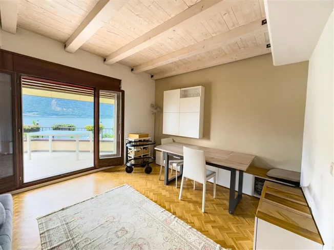 5.5 Zimmer Einfamilienhaus in Bissone – Foto 4 von 15