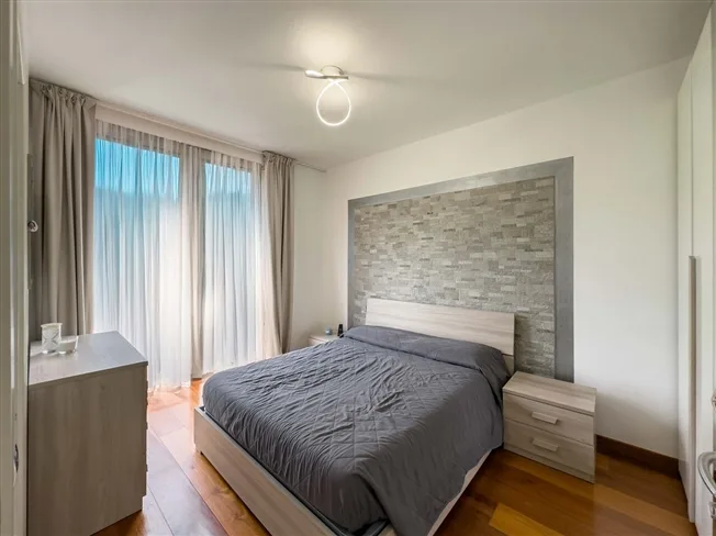 6 Zimmer Einfamilienhaus in Melano – foto 4 di 14