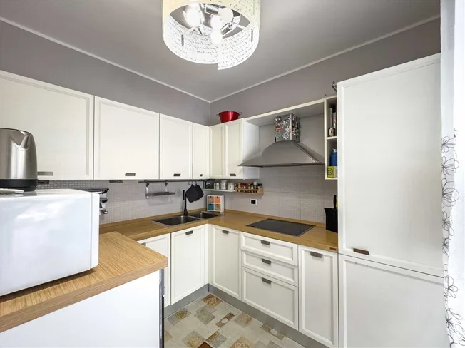 6 Zimmer Einfamilienhaus in Melano – foto 3 di 14