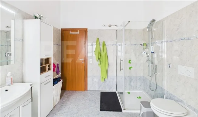 Appartamento 3½ locali al primo piano con monolocale – Foto 11 von 13