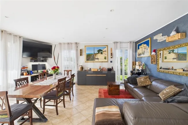 Appartamento 4½ locali al piano terra con giardino privato – foto 9 di 14