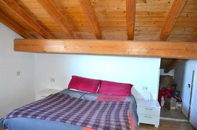 4.5 Zimmer Einfamilienhaus in Arogno – Foto 8 von 13
