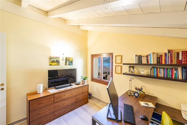 4.5 Zimmer Attikawohnung in Capolago – Foto 8 von 13