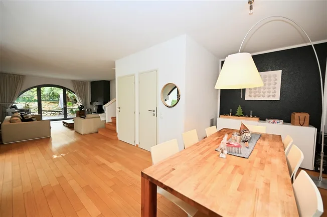 5.5 Zimmer Reihenfamilienhaus in Riva San Vitale – Foto 6 von 20