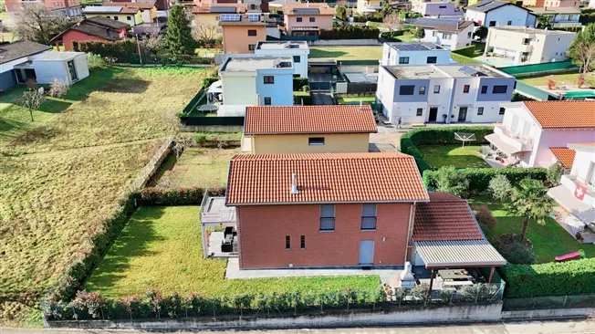 7 Zimmer Einfamilienhaus in Riva San Vitale – Foto 17 von 18