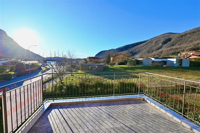 7 Zimmer Einfamilienhaus in Riva San Vitale – Foto 8 von 18