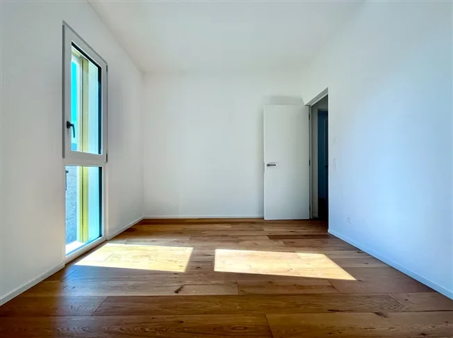 4.5 Zimmer Attikawohnung in Brusino Arsizio – photo 11 of 14