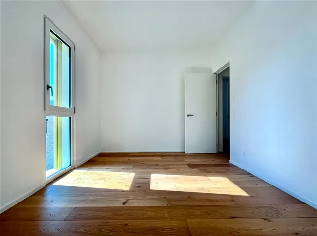 4.5 Zimmer Wohnung in Brusino Arsizio – foto 10 di 11
