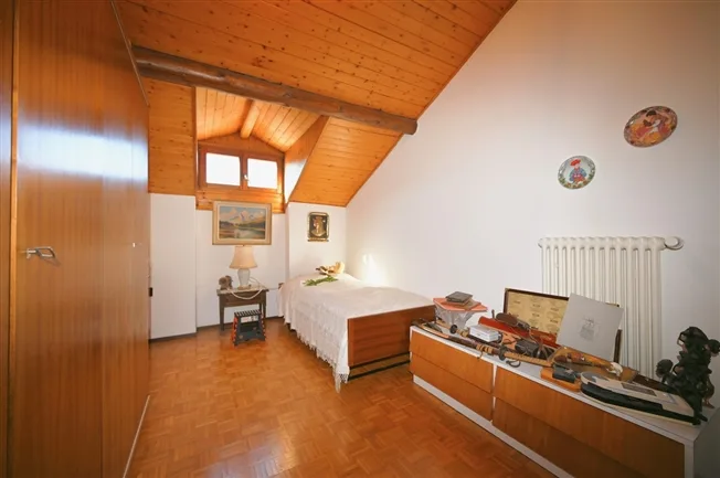11 Zimmer Einfamilienhaus in Balerna – Foto 8 von 15