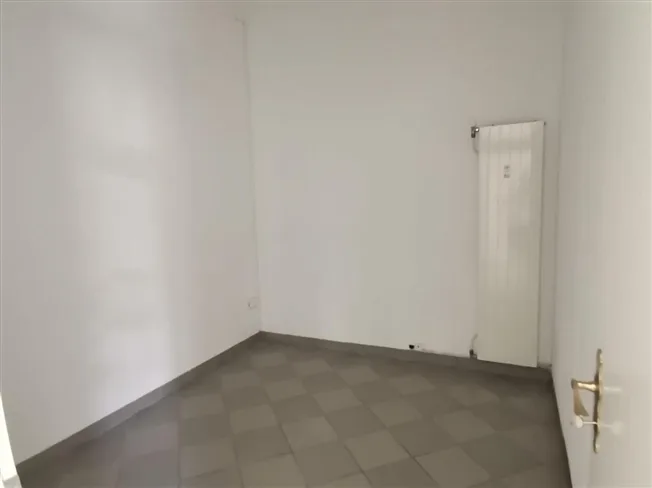 5 Zimmer Wohnung in Chiasso – Foto 6 von 11