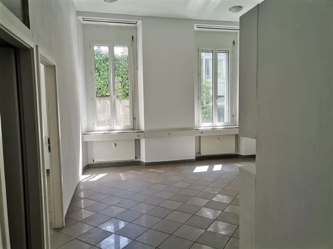 5 Zimmer Wohnung in Chiasso – Foto 5 von 11