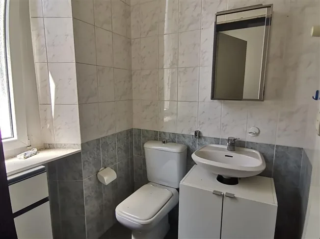 5 Zimmer Wohnung in Chiasso – Foto 9 von 11