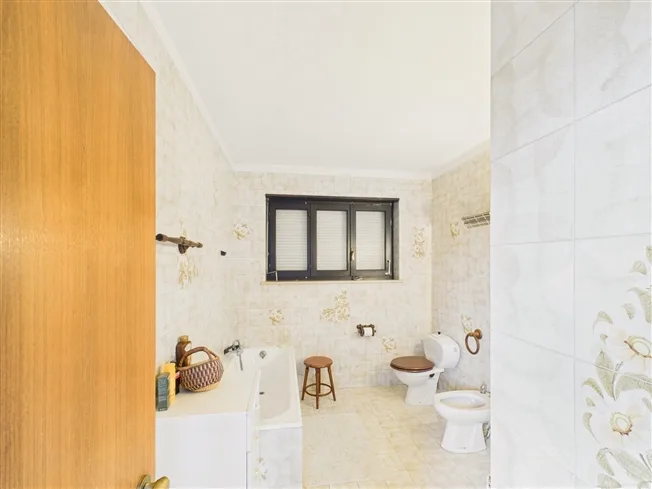 7.5 Zimmer Villa in Vacallo – photo 11 of 13
