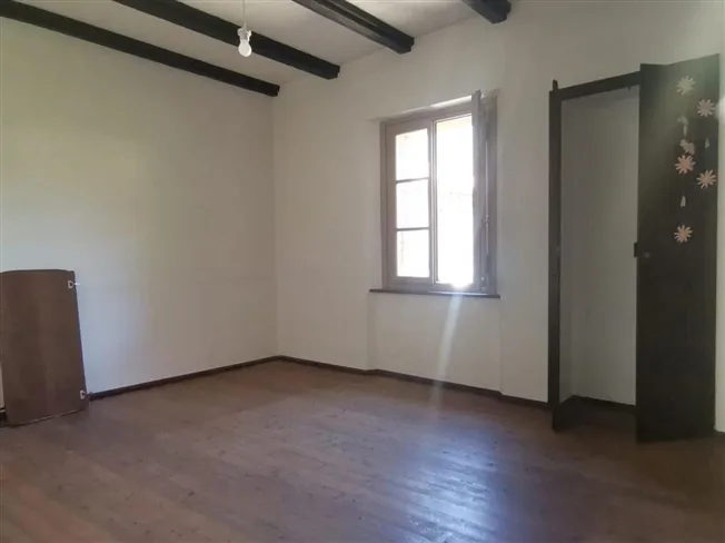 4.5 Zimmer Einfamilienhaus in Caneggio – foto 10 di 13
