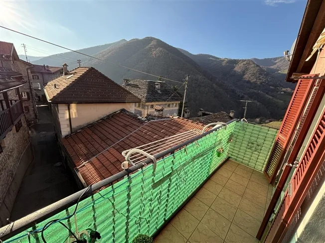 5.5 Zimmer Einfamilienhaus in Cabbio – foto 6 di 13