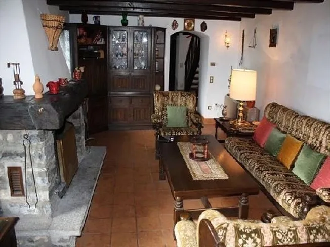 5.5 Zimmer Einfamilienhaus in Cabbio – photo 2 of 13