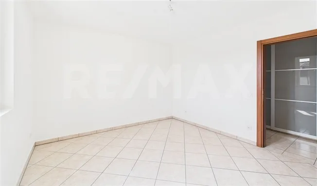Appartamento di 4 ½ locali ristrutturato a Genestrerio – Foto 18 von 20