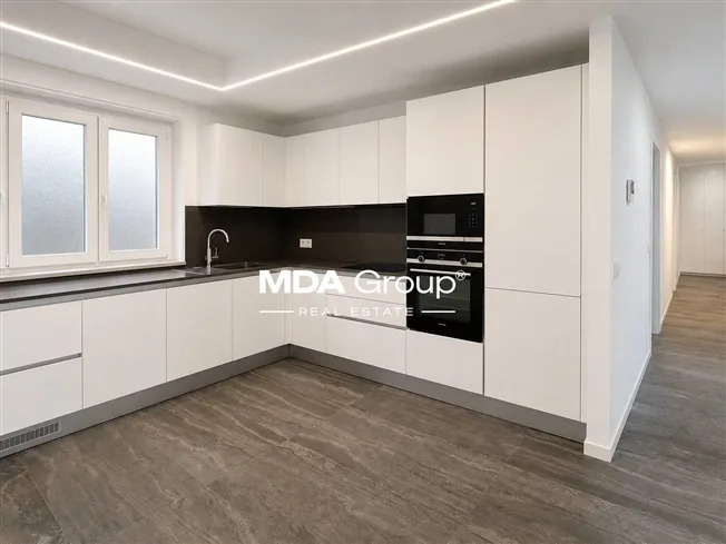 3 Zimmer Wohnung in Lugano – foto 8 di 18