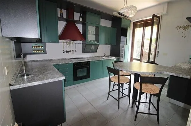 8.5 Zimmer Einfamilienhaus in Lugano – foto 7 di 13