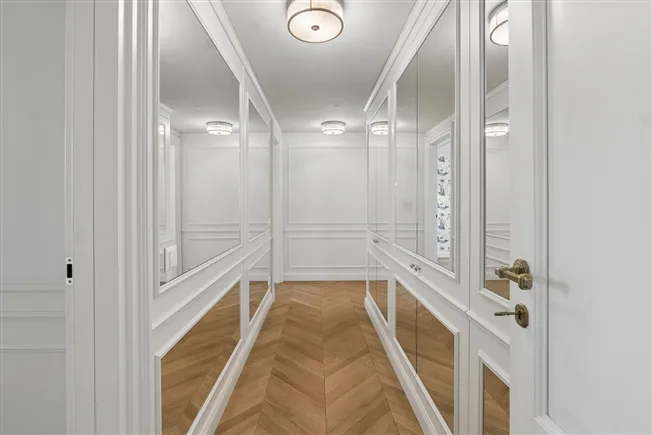 11 Zimmer Wohnung in Lugano – Foto 15 von 17