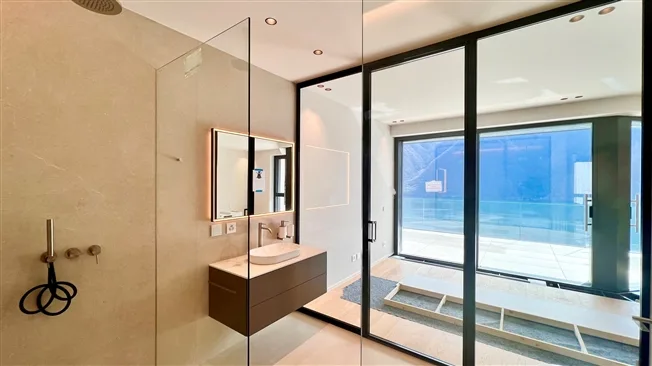 5 Zimmer Villa in Lugano – Foto 5 von 18
