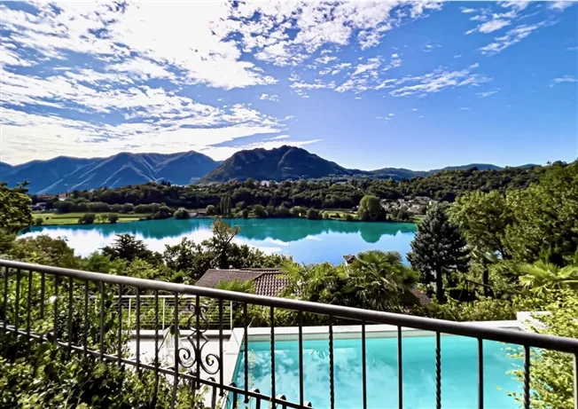 10 Zimmer Villa in Lugano – Foto 3 von 13