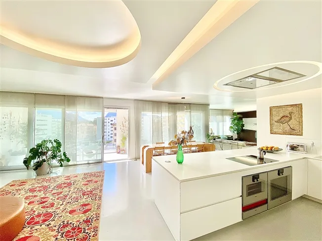 5 Zimmer Wohnung in Lugano – photo 3 sur 13