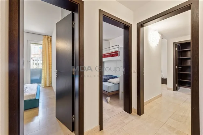 4 Zimmer Wohnung in Lugano – foto 9 di 20