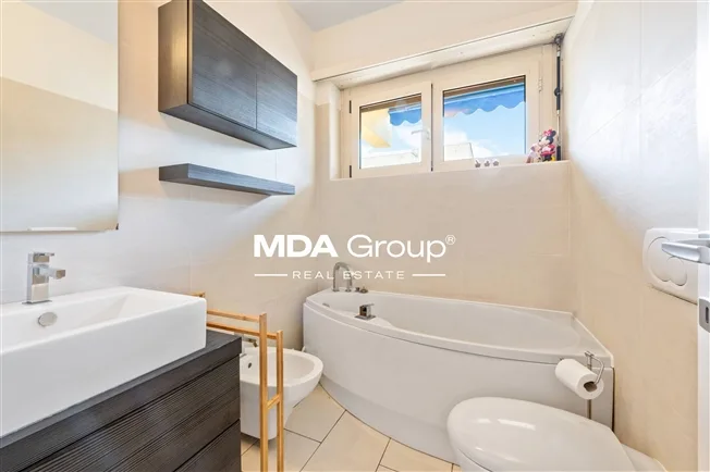 4 Zimmer Wohnung in Lugano – foto 16 di 20