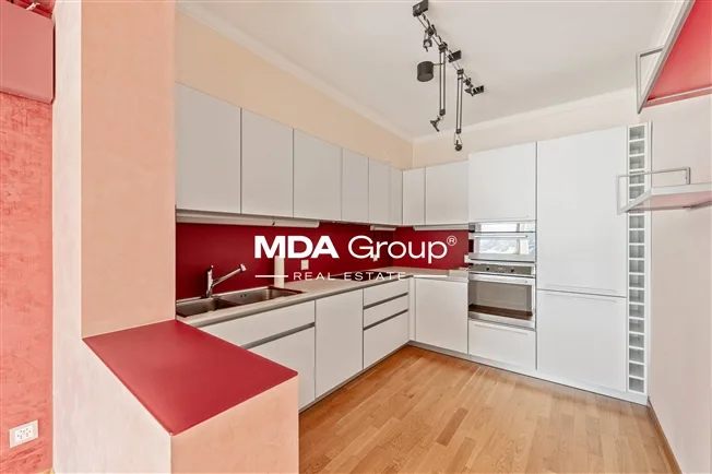 4 Zimmer Wohnung in Lugano – foto 11 di 19