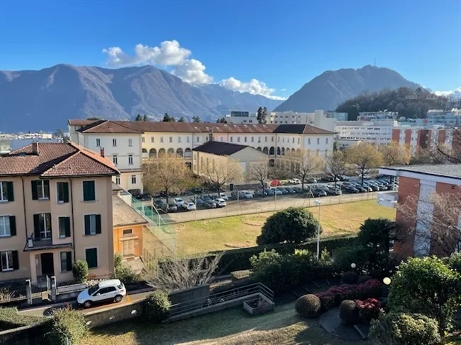 5.5 Zimmer Wohnung, 6900 Lugano