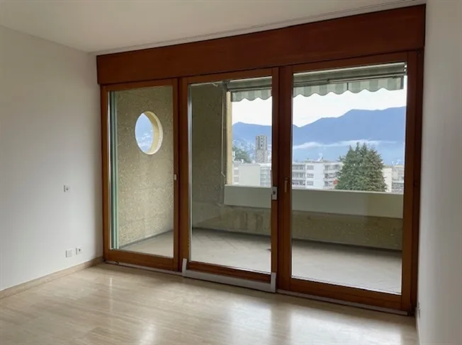 5.5 Zimmer Wohnung, 6900 Lugano