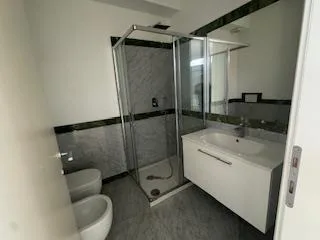6.5 Zimmer Attikawohnung in Lugano – Foto 7 von 9