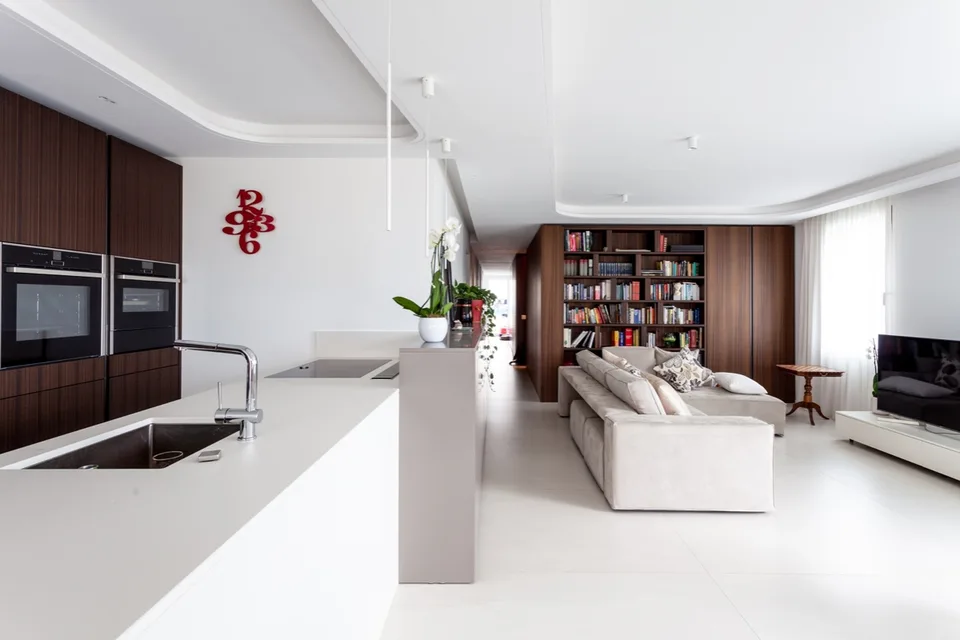 6 Zimmer Villa in Lugano – Foto 2 von 2