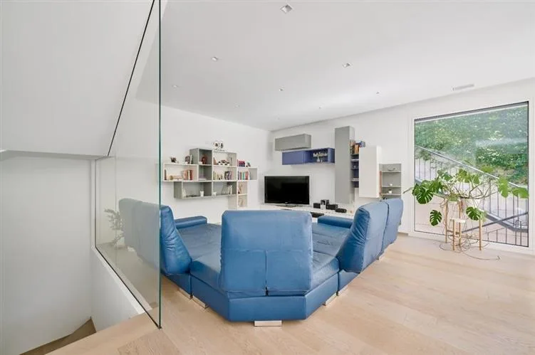 5 Zimmer Terrassenhaus in Lugano – Foto 6 von 7