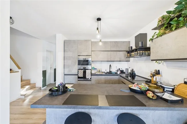 La sua nuova casa di 4 ½ locali con giardino, per uno stile di vita contemporaneo – Foto 9 von 13