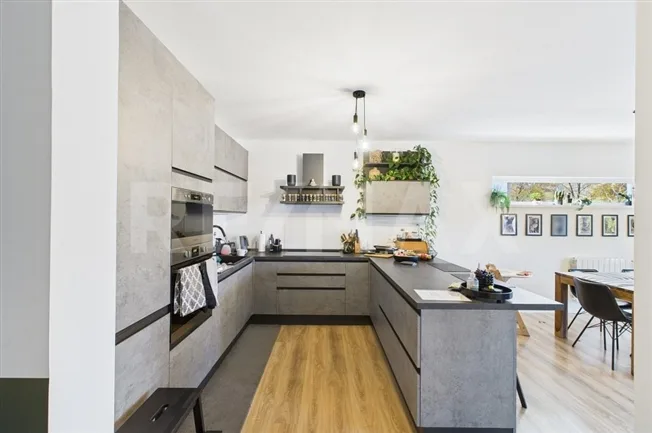 La sua nuova casa di 4 ½ locali con giardino, per uno stile di vita contemporaneo – Foto 10 von 13