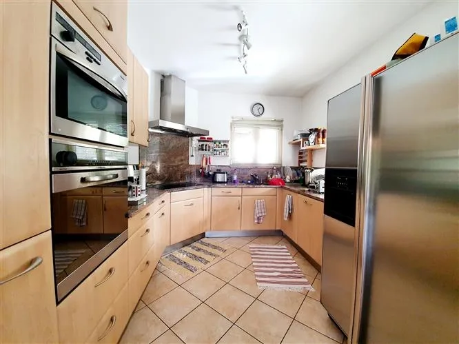 6 Zimmer Einfamilienhaus in Carabbia – Foto 4 von 4