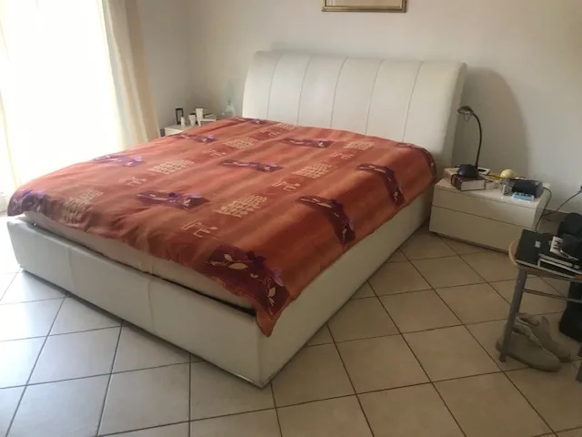 6 Zimmer Einfamilienhaus in Carabbia – Foto 2 von 4
