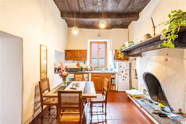 3.5 Zimmer Einfamilienhaus in Carona – Foto 2 von 19
