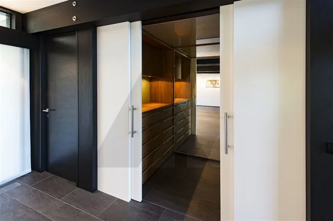 12 Zimmer Villa in Carona – Foto 15 von 16